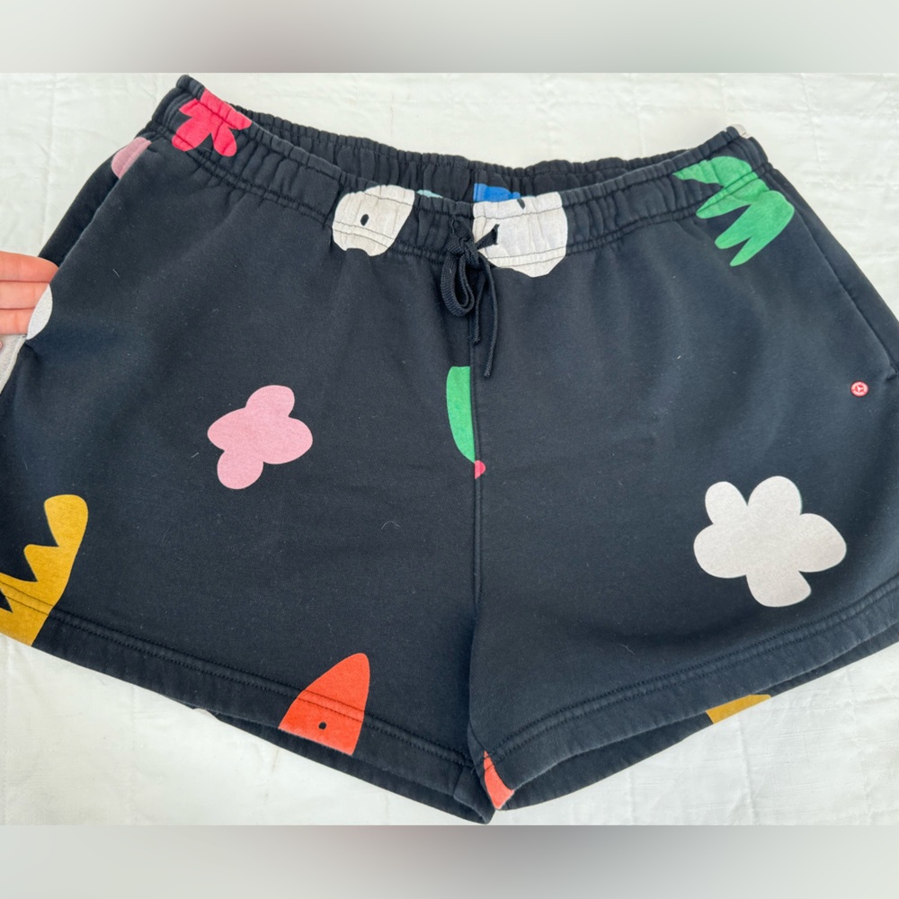 Air Jordan Artist Series by Mia Lee Fleece Shorts, Size XXL
